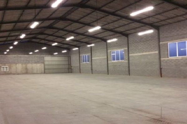 Entrepôt de 600 m² à louer – Gap Sud/Hautes-Alpes