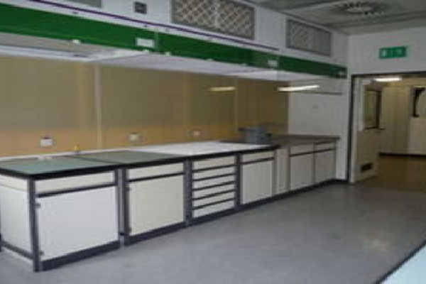 Location salle blanche Suisse – 180 m² – Proche Berne
