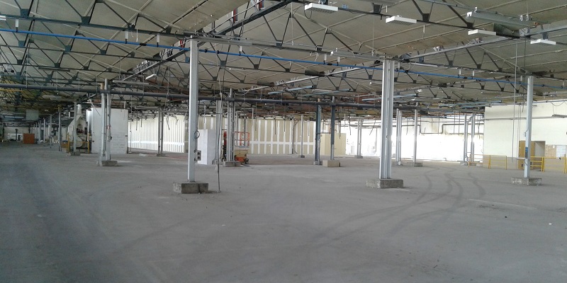 Local industriel de 6000 m² à louer – Vaucluse/Provence