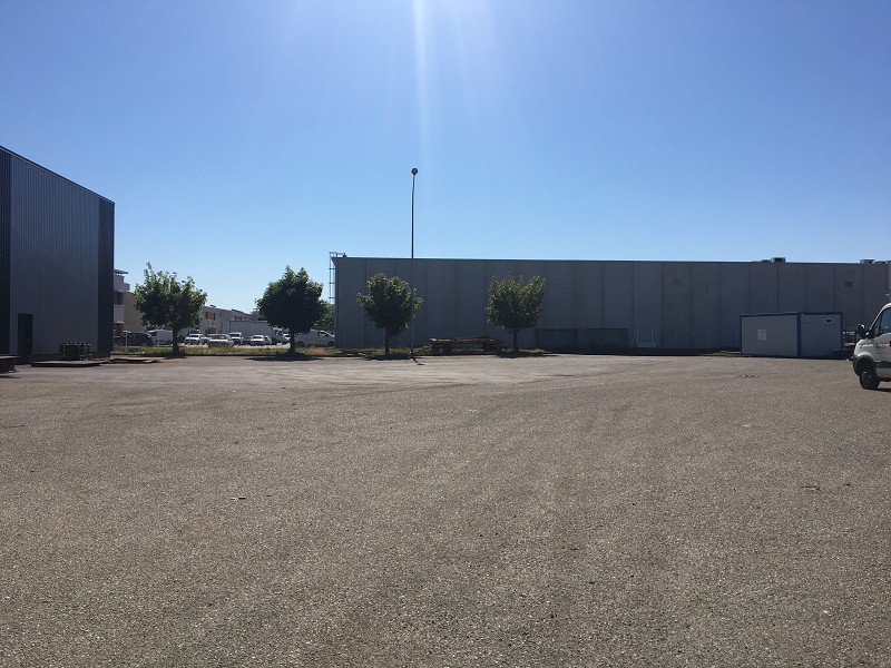 Location d&rsquo;un entrepôt proche de Lyon entre 600 m² et 650 m²
