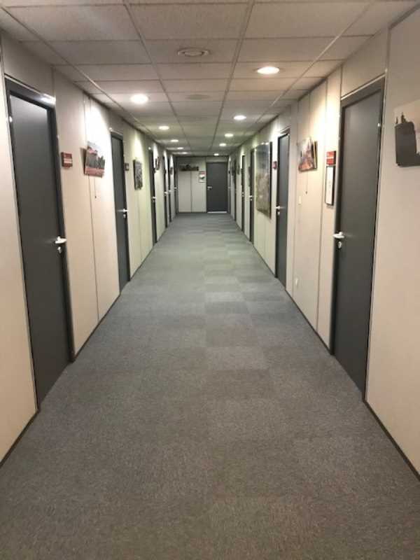 Bureaux à louer à Vitrolles (Bouches-du-Rhône 13) – entre 16 et 339 m²