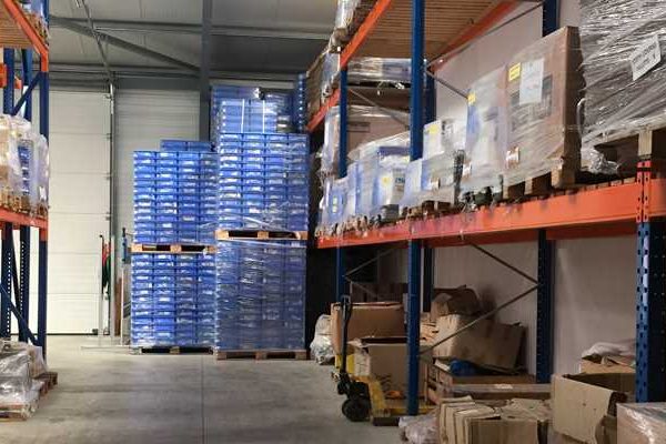 Local d&rsquo;activité de 300 m² à louer proche de Montpellier