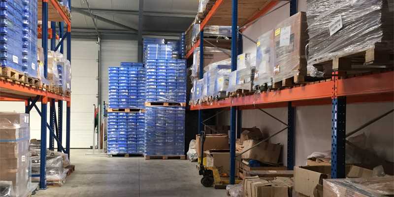 Locaux d&rsquo;activités de 840 à 2 890 m² à louer – Pia (66)