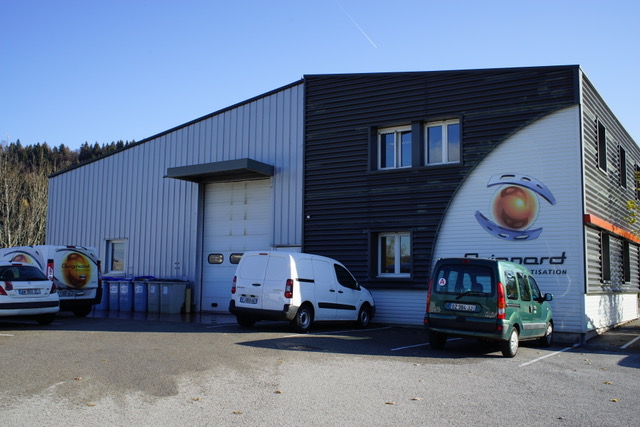 Achat d&rsquo;entrepôts/ateliers de 850 m² proche de Genève