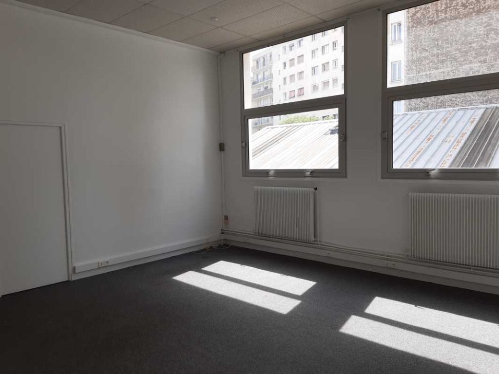 À louer – bureaux non divisibles de 30 m² à Montreuil