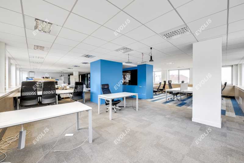 À louer – bureaux non divisibles de 894 m² à Issy-les-Moulineaux