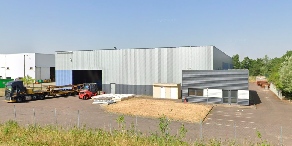 À vendre – bâtiment industriel de 3 361 m² à Avallon, entre Dijon et Auxerre