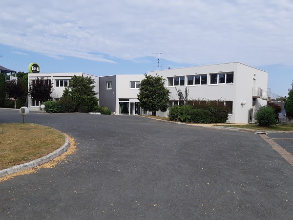Immeuble de bureaux 1 047 m² à vendre – Chasseneuil-du-Poitou -Technopôle du Futuroscope