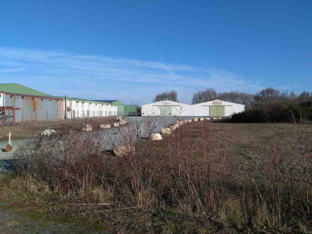 À vendre – Bâtiment industriel de 1 500 m² proche de Niort à Soudan – Deux-Sèvres (79)