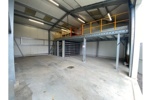 À louer – Local d’activités de 180 m² aux Villages Vovéens – Eure-et-Loir (28)