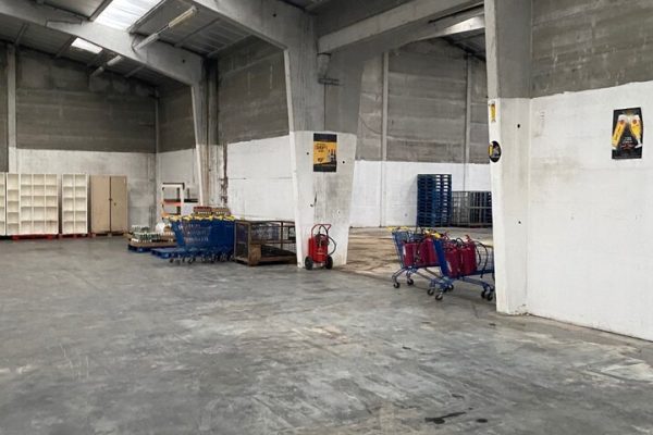 À louer – Entrepôt de 750 m² disponible au sein de la ZI des Dunes à Calais – Pas-de-Calais (62)
