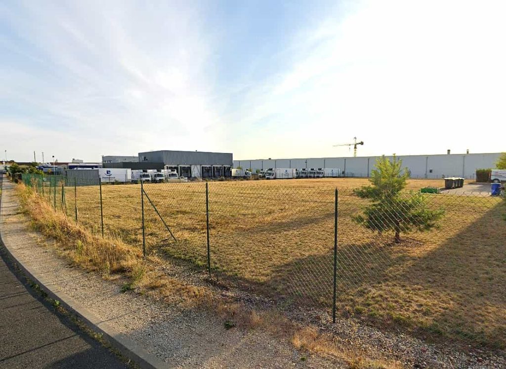 À vendre – Terrain Industriel de 2 108 m² dans la Zone d’Activités des Vauguillettes à Sens – Yonne (89)