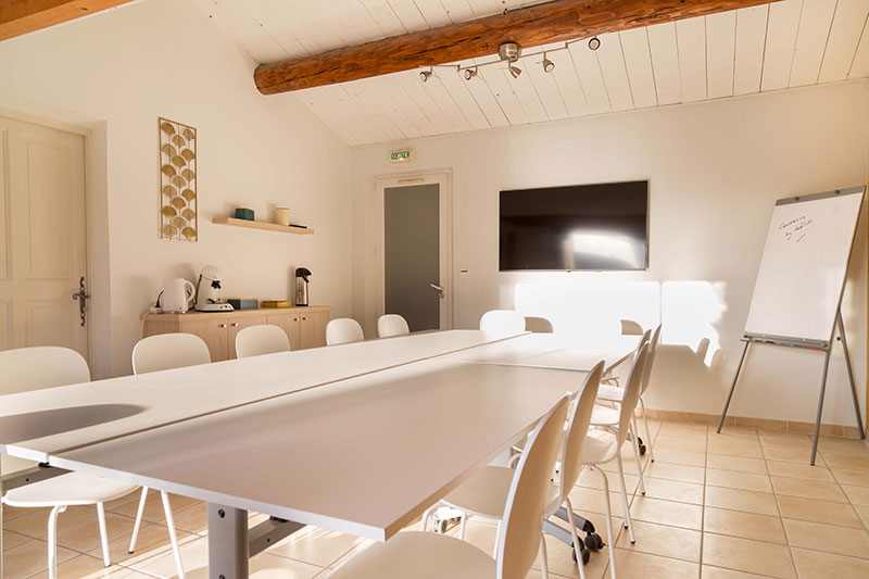 À louer – bureaux non divisibles de 12 m² à L&rsquo;Isle-sur-la-Sorgue à proximité d&rsquo;Avignon (84)