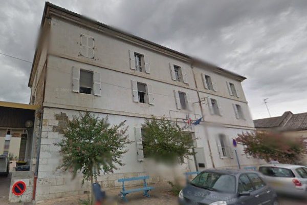 À vendre – Immeuble de bureaux de 695 m² à Tonneins – Lot-et-Garonne (47)