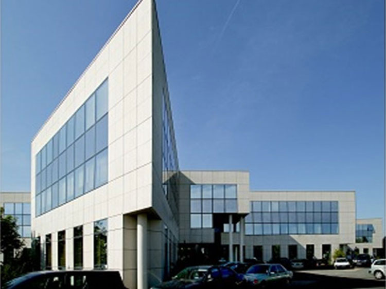 Bureaux à louer à partir de 70 m² près de Poitiers